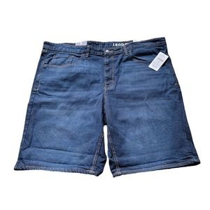 IZOD mens jean shorts size 42 NEW with tags